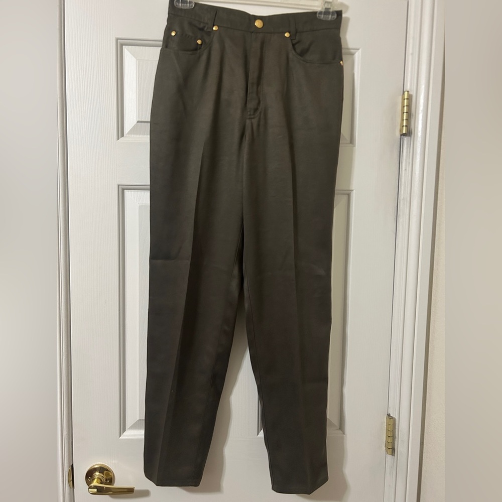 Cris.Devi Olive-Green Faux Suede Pants with Gold Accents. US SIZE 12 / 40.